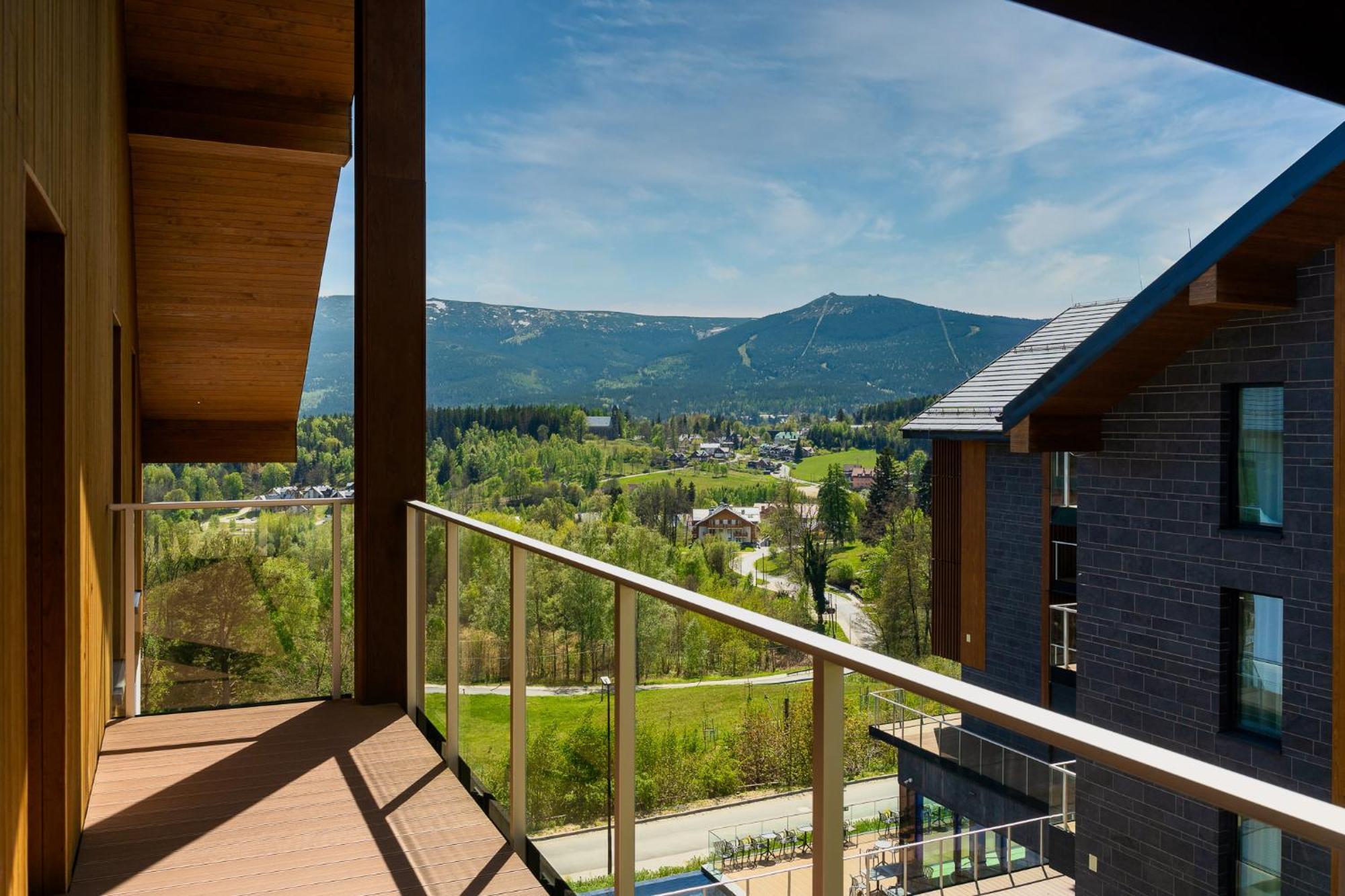 Happy Valley Resort 스클라르스카포렘바 외부 사진